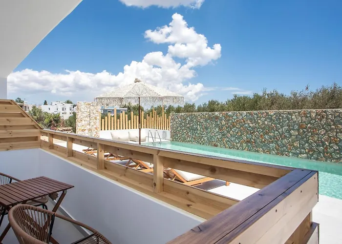 Zaia & Living, N3, Pool View, Appartement Gennadi