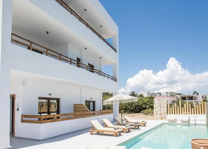 Zaia & Living, N3, Pool View, Appartement *