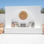 Zaia & Living, N3, Pool View, *